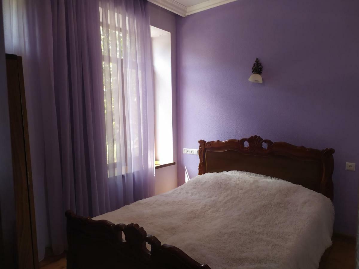 Verishen Guest House B&B Goris Eksteriør billede