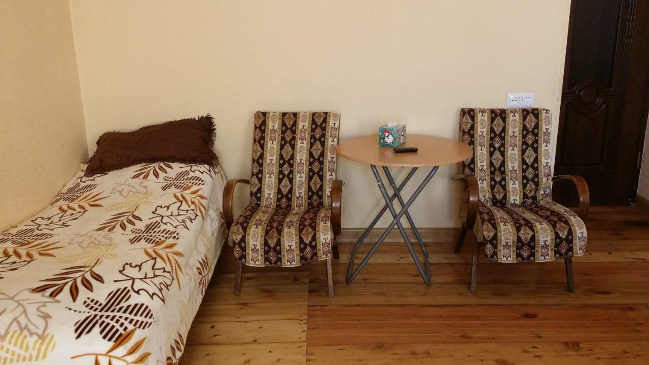 Verishen Guest House B&B Goris Eksteriør billede