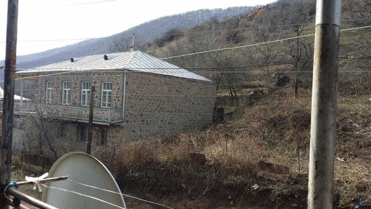 Verishen Guest House B&B Goris Eksteriør billede